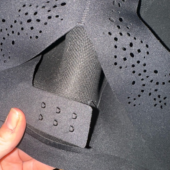 Victorias Secret Angel Max sports bra- bundle of 3! 34DD - Picture 3 of 4